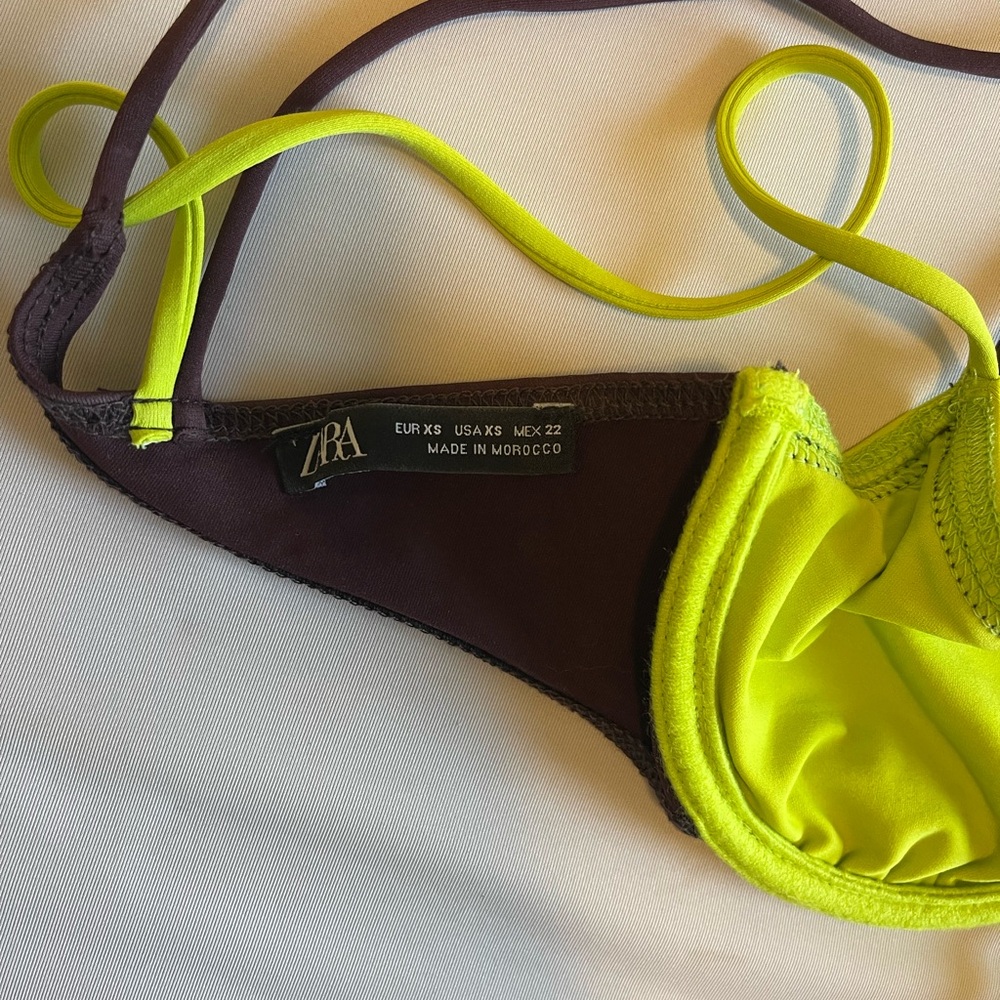 Zara Bikini - Picture 3 of 3